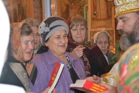 храм в киселевске на красном камне. Смотреть фото храм в киселевске на красном камне. Смотреть картинку храм в киселевске на красном камне. Картинка про храм в киселевске на красном камне. Фото храм в киселевске на красном камне